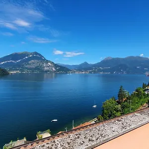 new-attic-lake-view-2.it-lombardy.com/